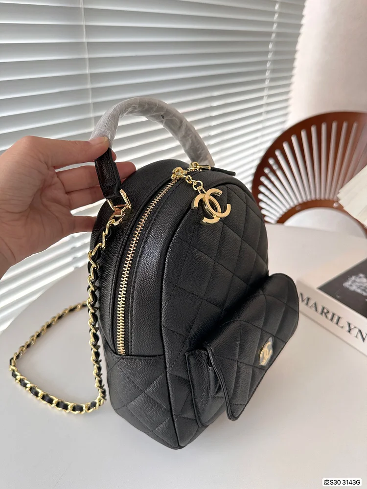CC ?????????????? backpack size??17.5 * 23 cm - Image 2