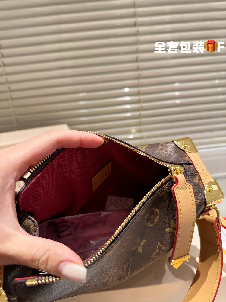 Louis new arriva Side trunk bag size : 23*16 cm - Image 5