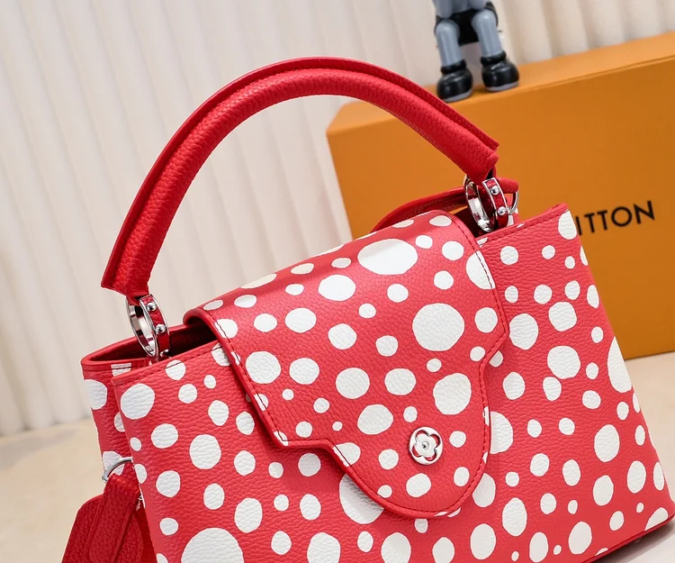 Louis x YK Capucines Taurillon new arrival bag size : 27 x 18 x 9 cm - Image 9