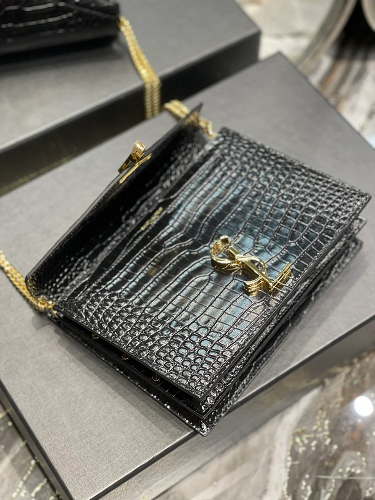 Y Cassandra Medium Chain Bag Black - Image 7