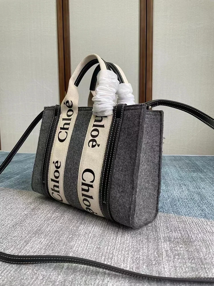 CH winter new styles Woody tote bag - Image 2