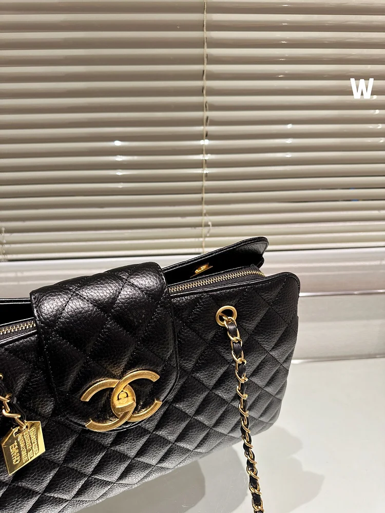 cc new arrival tote bag size : 36* 24 cm - Image 8