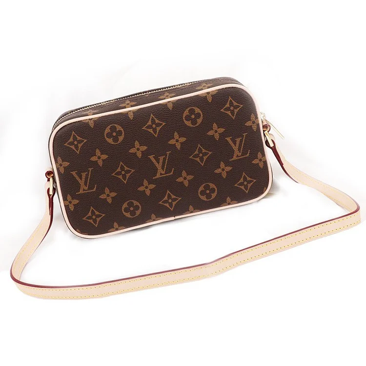 L hot sale Pochette Cite Monogram Canvas Handbag - Image 5