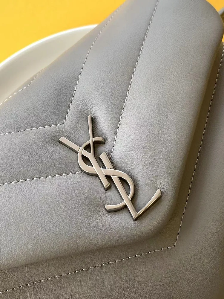 Y Loulou Toy Bag In Matelasse Y Leather - Image 4