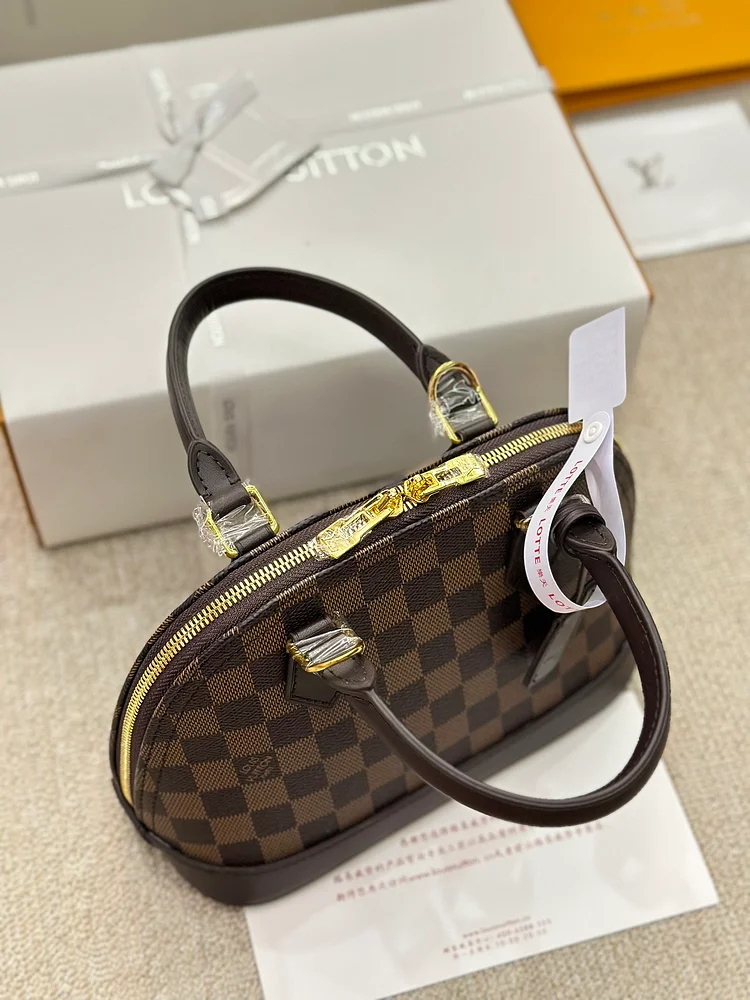 l alma bb new arrival bag size: 24×18cm - Image 3