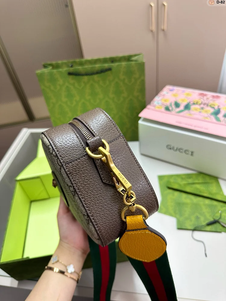 GG Marmont camera bag size: 22*8*15 cm - Image 5