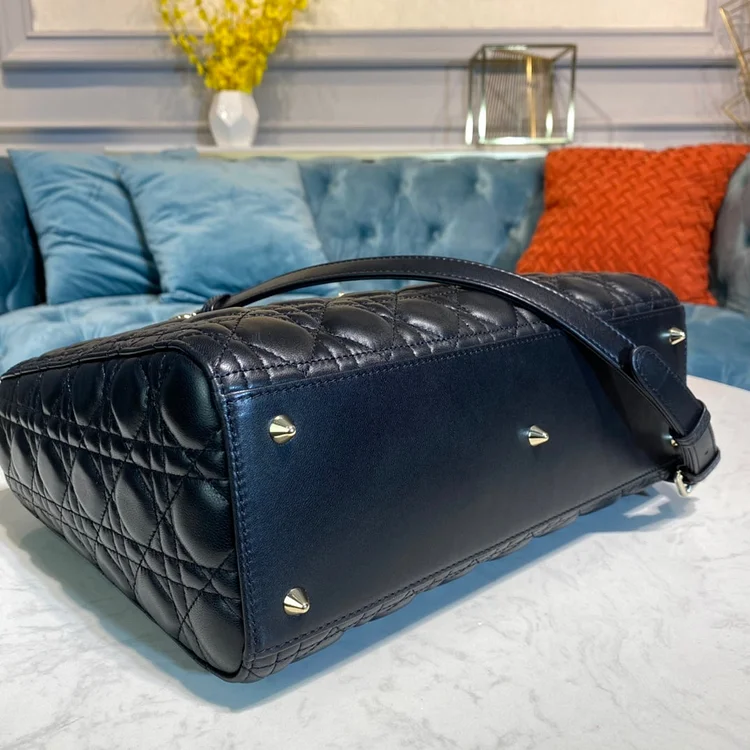 CD Large Lady CD Bag - Image 2