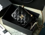 cc CO-CO Clutch With Chain 9.5cm/3.7in Gold Toned Hardware For Women Black