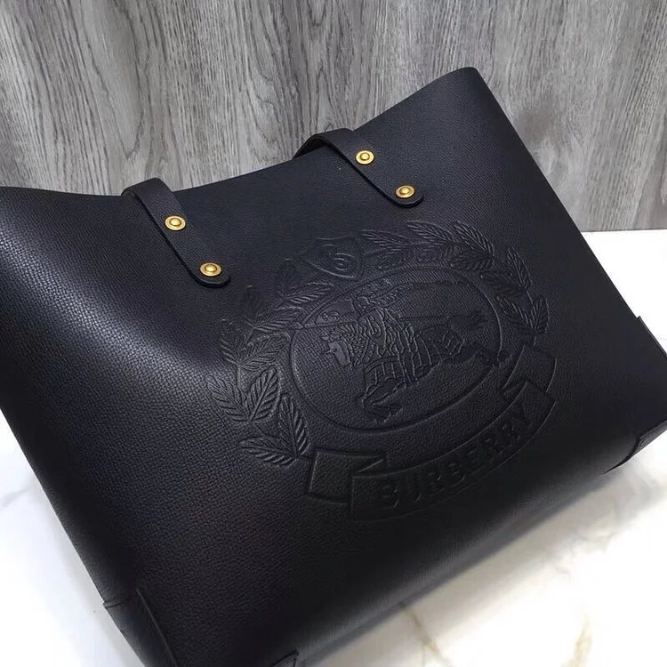 bb Small Embossed Crest Tote Black For Women, Women??s Bags 13.8in/35cm - Image 4