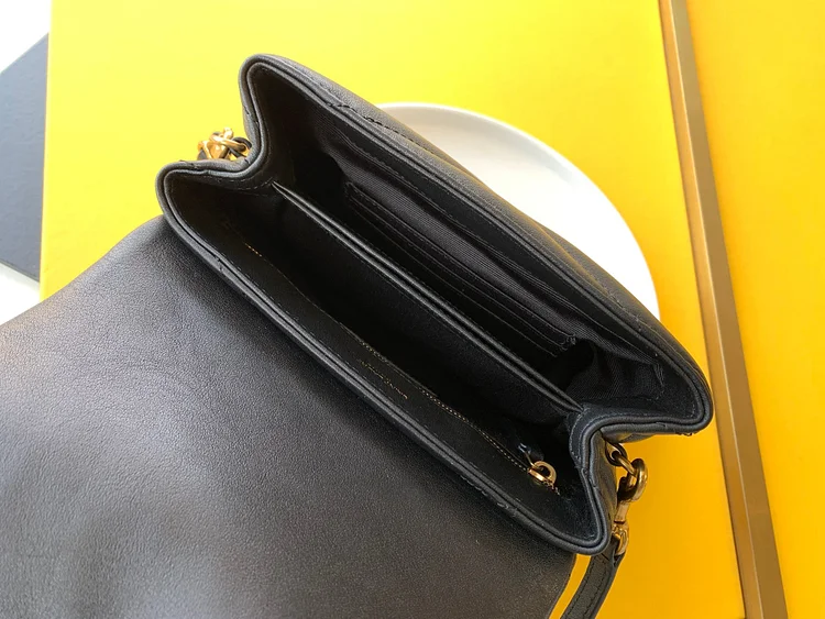 Y Loulou Toy Bag In Matelasse Y Leather - Image 23