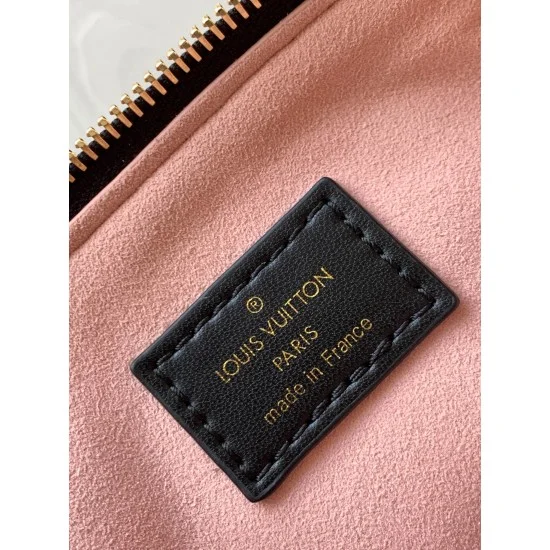 L-bag Size: 20 x 16 x 12 cm - Image 20