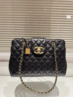 cc new arrival tote bag size : 36* 24 cm