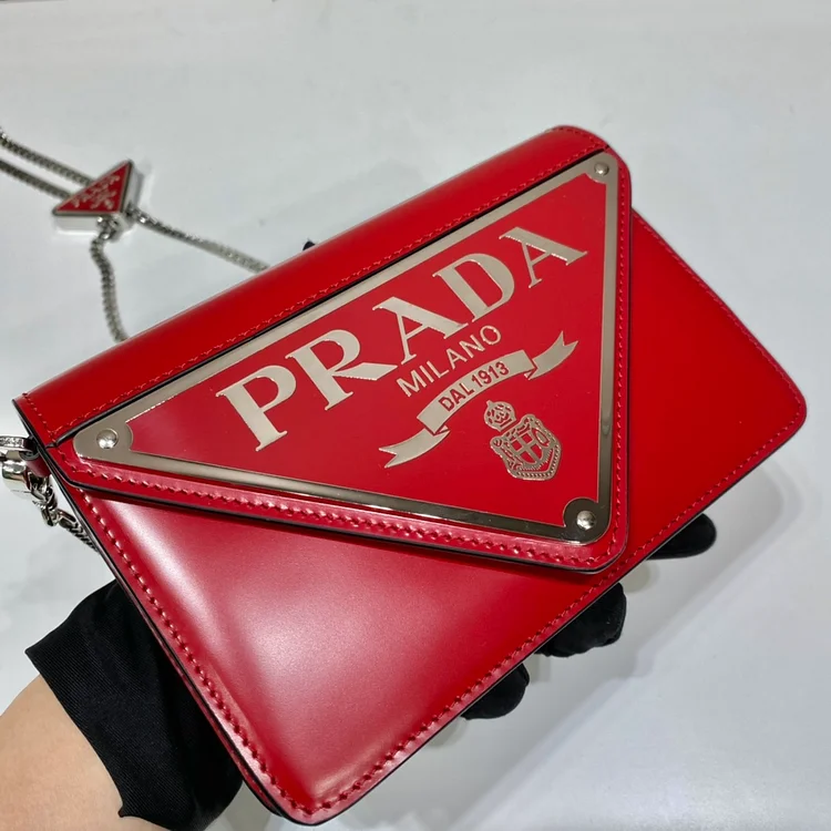 Pra Brushed Shoulder Bag Red For Women, Women??s Bags 6.7in/17cm 1BH189_ZO6_F02SB_V_5KO - Image 6