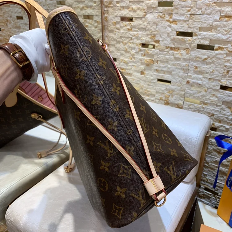 Louis neverfull new arrival bag size: 32-29-17 cm top qualtiy ! - Image 6