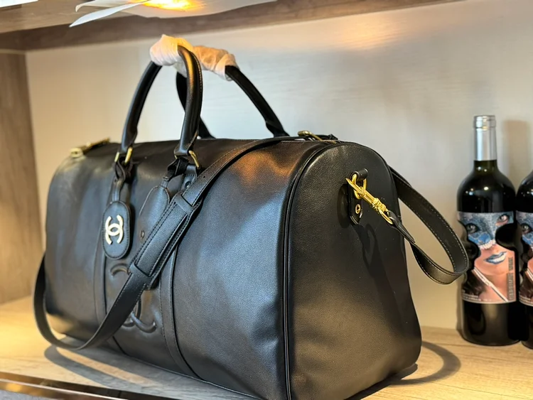 CC new arrival travel bag - Image 5