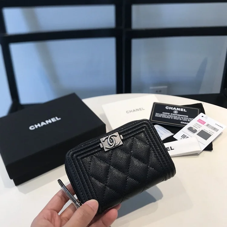 cc CO-CO Boy Flap Card Holder 11.5cm/4.5in Silver Hardware For Women Black