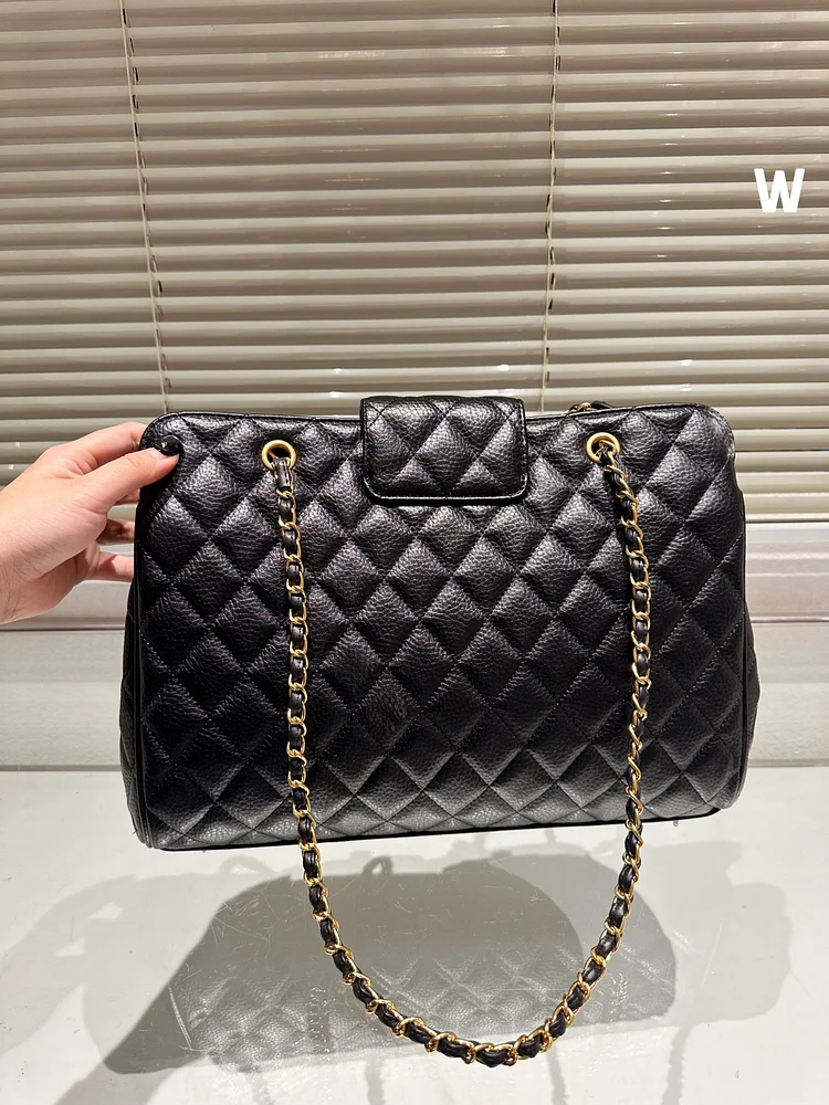 cc new arrival tote bag size : 36* 24 cm - Image 4