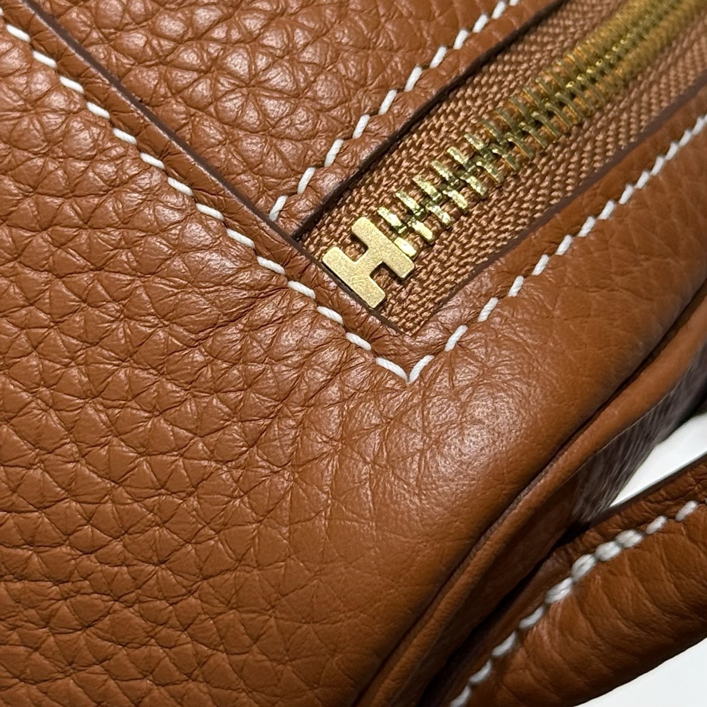 Hermes Mini lindy 19 High-end faux bag - Image 4