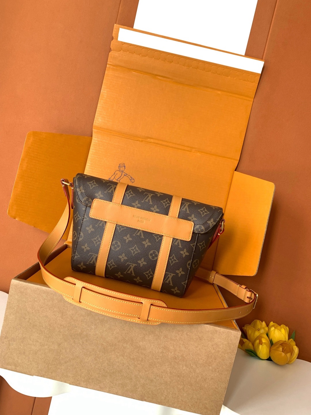 LV Christoer Luxury replica bag - Image 8