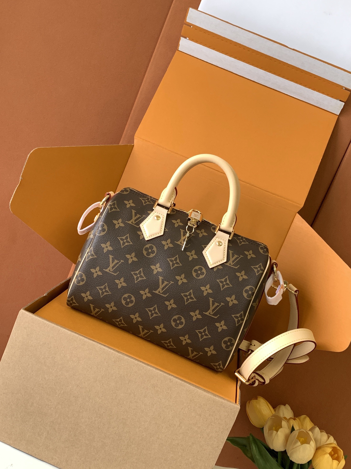 LV Speedy Bandoulière 25 High-end counterfeit bag - Image 4