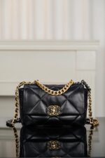 CHANEL 19 Handbag
