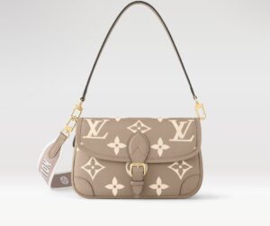 Louis M45985 new arrival bag size: 24 x 15 x 9cm