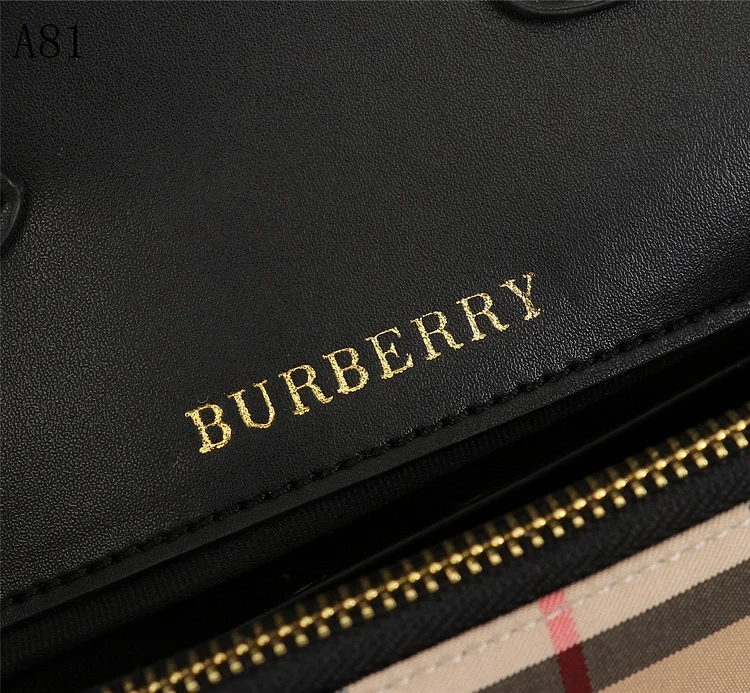 bb Vintage Check And Small Crossbody Bag Archive Beige For Women, Women??s Bags 7.1in/18cm 80264541 - Image 2