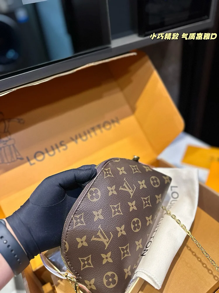Louis Alma new arrival mini bag size: 24*17 cm - Image 3