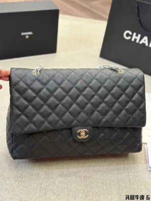 cc Vintage jumbo new arrival bag size??40cm