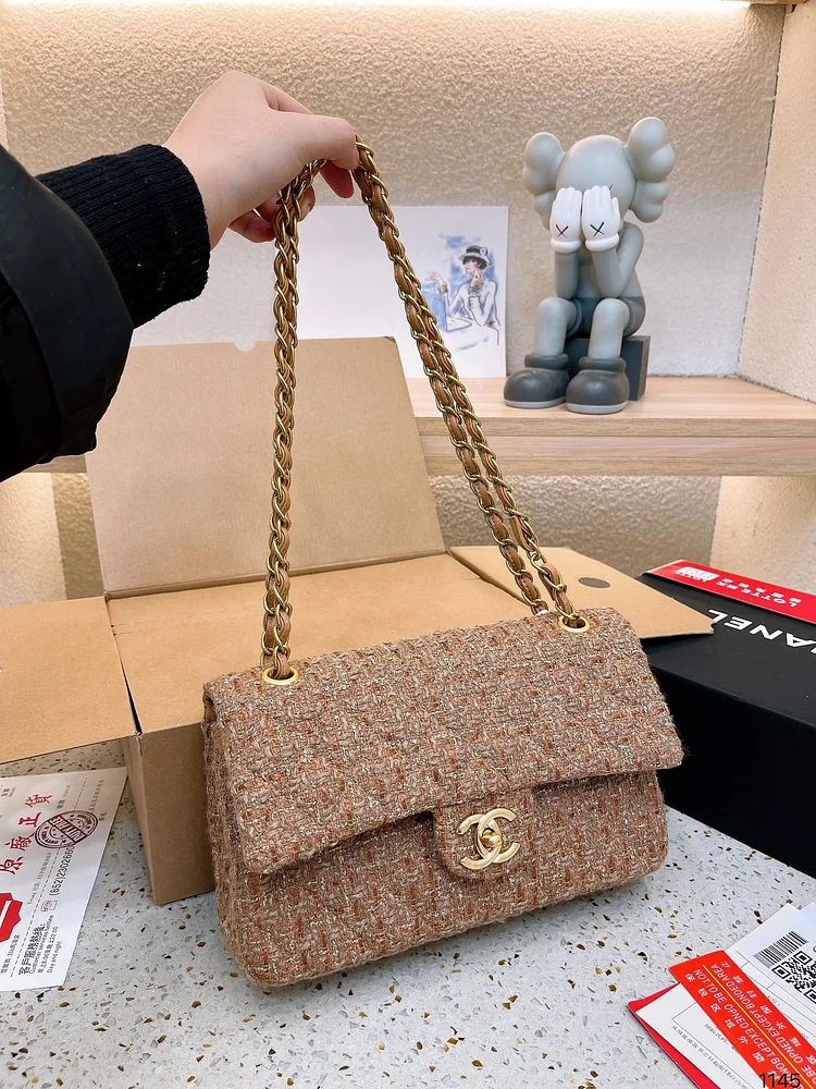 cc new arrival cf bag size : 26 cm - Image 9