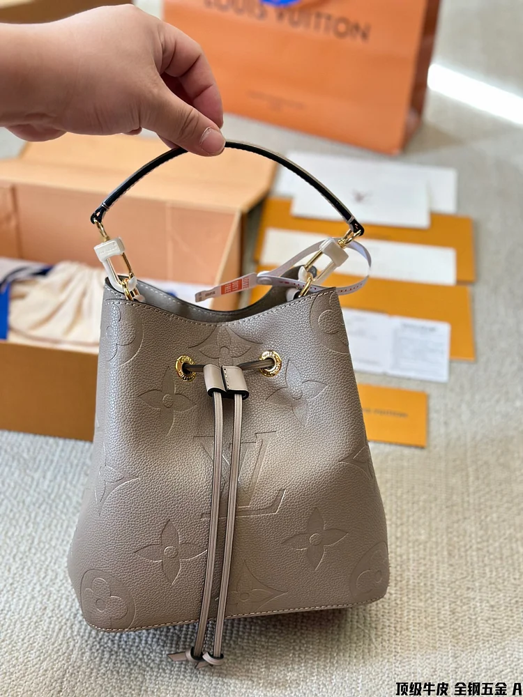 Louis 2024 Neonoe bb bag size: 20 cm - Image 12