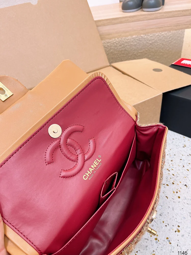 cc new arrival cf bag size : 26 cm - Image 13