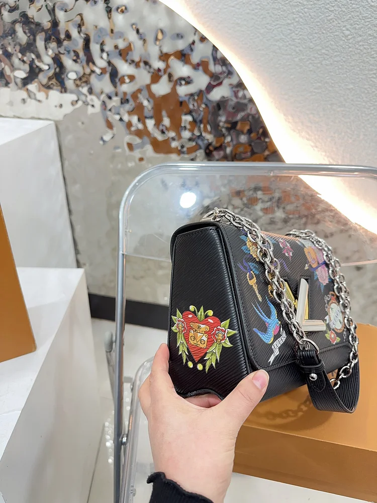 Louis new arrival TWIST bag size?3 * 16 cm - Image 11
