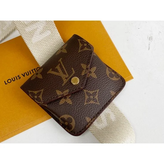 L-bag Size: 18 x 11 x 10 cm - Image 8
