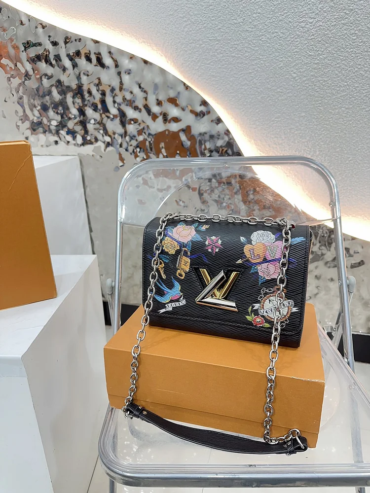 Louis new arrival TWIST bag size?3 * 16 cm - Image 4