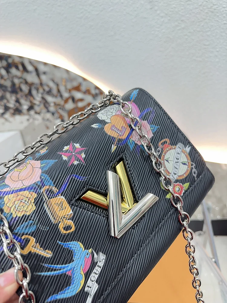 Louis new arrival TWIST bag size?3 * 16 cm - Image 7
