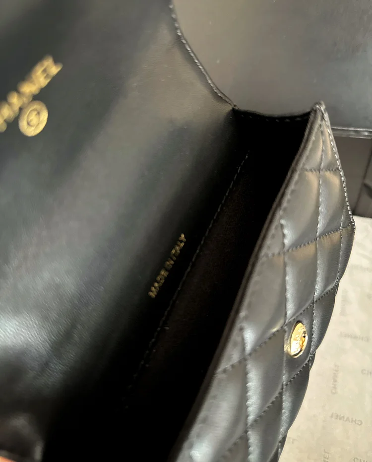 CC new arrival 24s mini bag size: 13*11 cm - Image 8