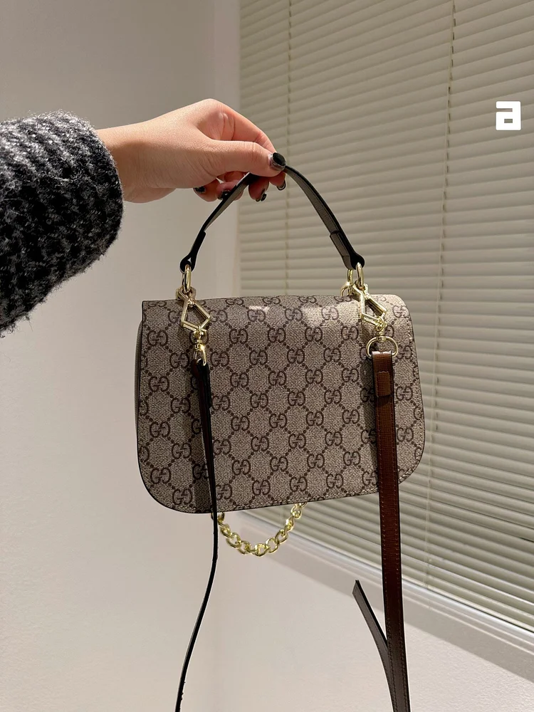 GC497 Gc Blondie top-handle Bag / 9??W x 6??H x 4.3??D - Image 9