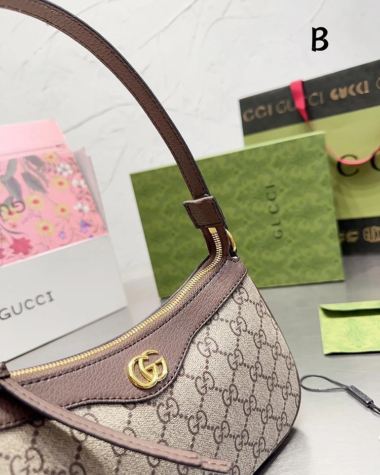 GC452 Ophidia GG Small Handbag / 9.8″W x 5.9″H x 2.5″D - Image 3