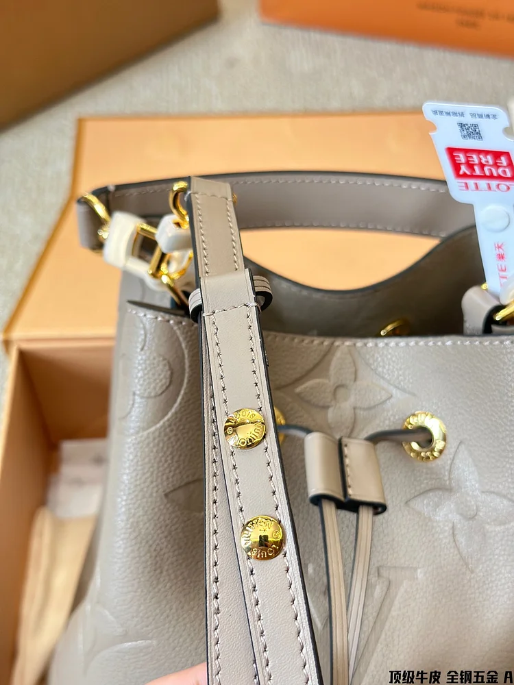 Louis 2024 Neonoe bb bag size: 20 cm - Image 9