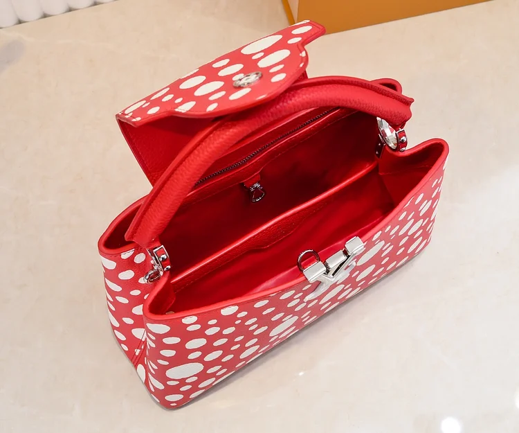 Louis x YK Capucines Taurillon new arrival bag size : 27 x 18 x 9 cm - Image 5