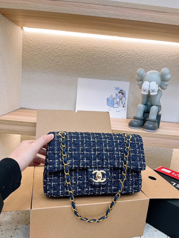 cc new arrival cf bag size : 26 cm - Image 6