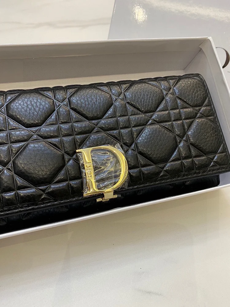 D new arrival women wallet size : 19 *10 cm - Image 3