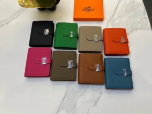 H new arrival wallets