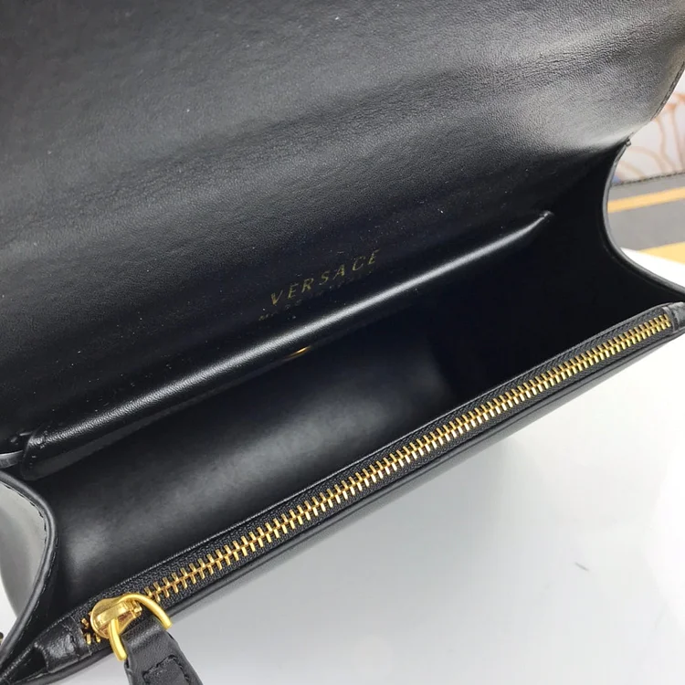 Ve Virtus Shoulder Bag - Image 14