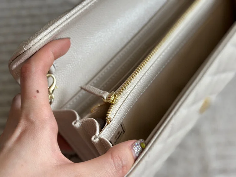 Cc new arrival woc caviar leather bag size: 22cm - Image 7
