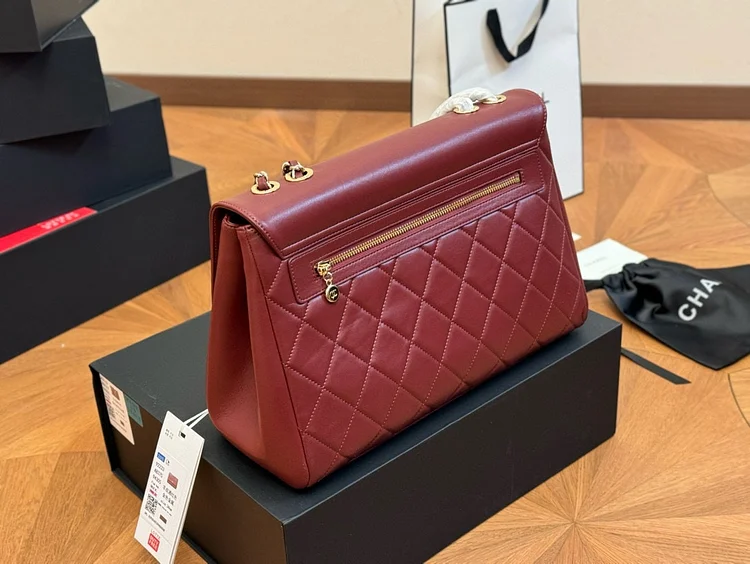 CC vintage jumbo red bag size : 34.23cm - Image 8