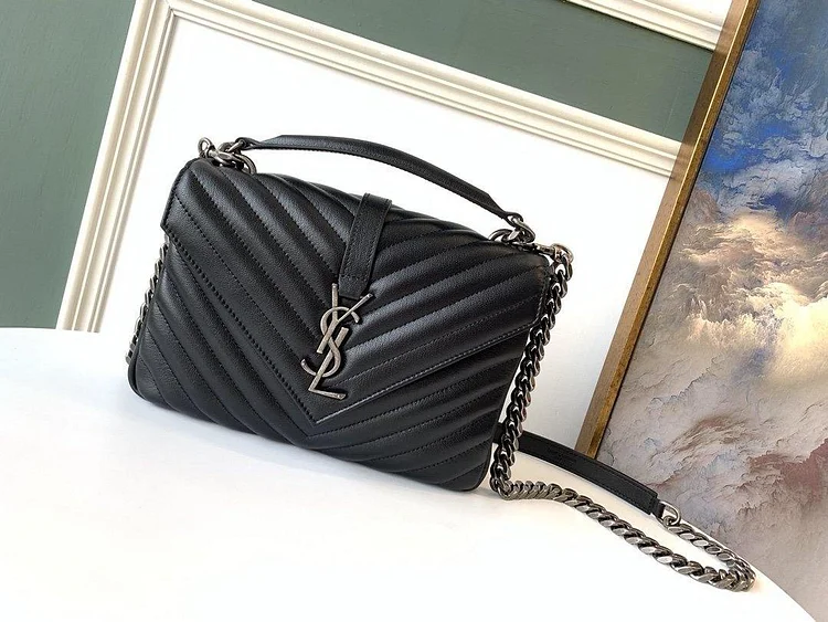 Y College Medium Quilted leather Bag