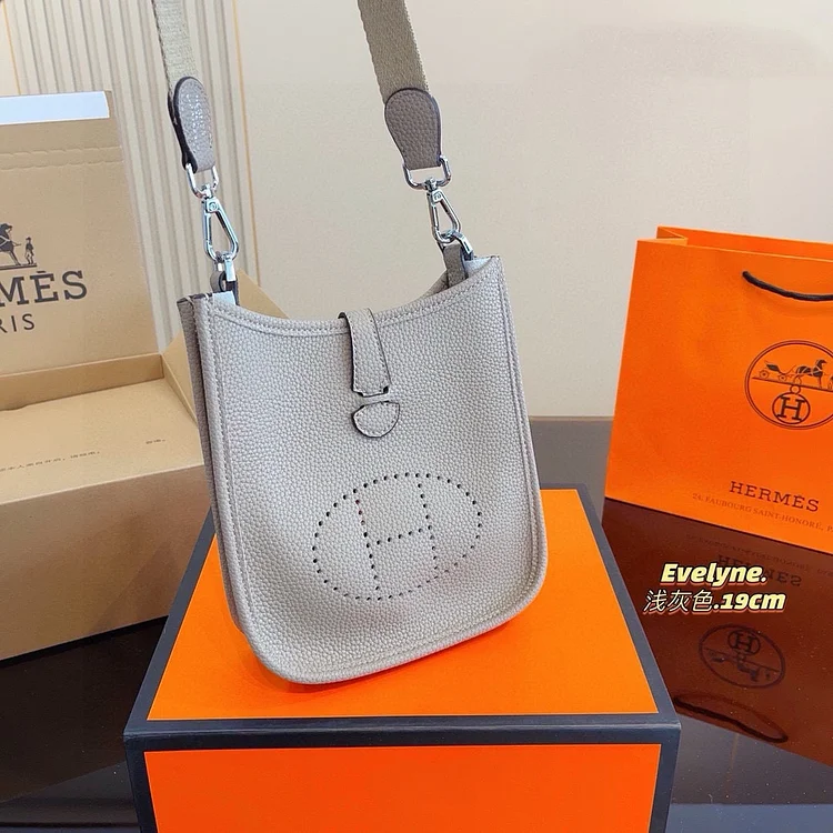 H Evelyne new arrival size : 19*6*21cm - Image 10