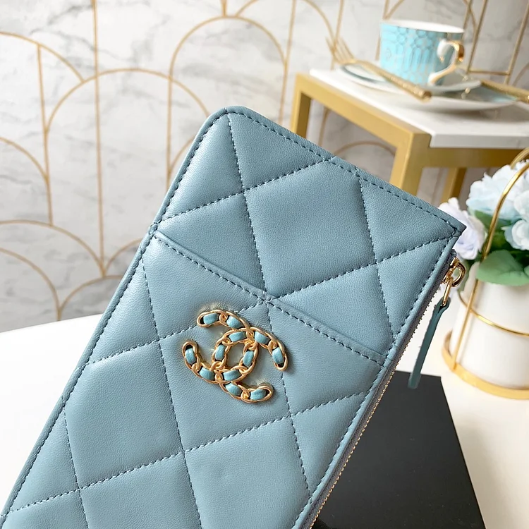 cc 19 Matelasse Phone and Card Case Light Blue Bag For Women 19cm/7.5in - Image 4